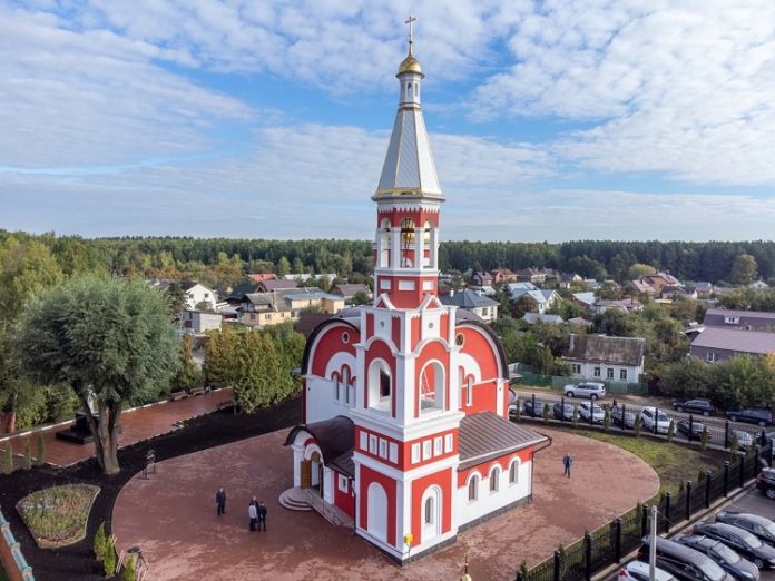 Храм святого благоверного князя Александра Невского освятили в поселке Александровка Храм святого благоверного князя Александра Невского освятили в поселке Александровка