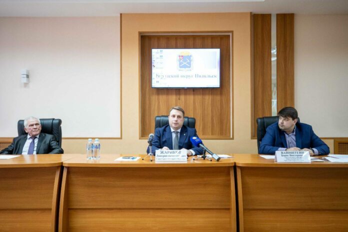 Дмитрий Жариков выразил благодарность членам Общественной палаты Подольска за активную гражданскую позицию Дмитрий Жариков выразил благодарность членам Общественной палаты Подольска за активную гражданскую позицию