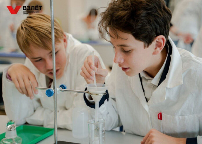 Учащихся школ Большого Подольска приглашают к участию в образовательной программе «Наука»