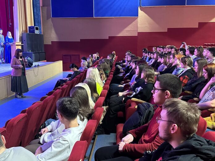 Молодежь Подольска активно вступает в «Движение первых» Молодежь Подольска активно вступает в «Движение первых»